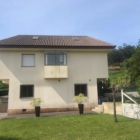 Semesterbostad Limens Hio